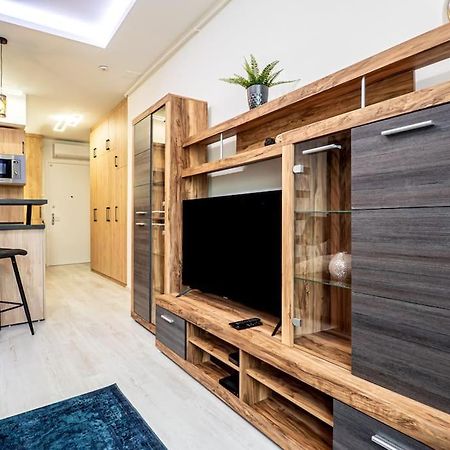 Apartamento Vidra-Lak With Private Parking Budapest Exterior foto